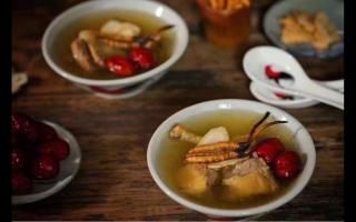 冬蟲夏草的食用方法！冬蟲夏草燉雞湯！